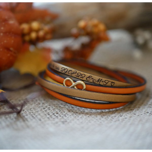 Gouden armband met oneindigheidssymbool in 2 leren om te personaliseren  