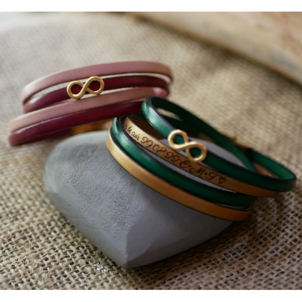 Gouden armband met oneindigheidssymbool in 2 leren om te personaliseren  