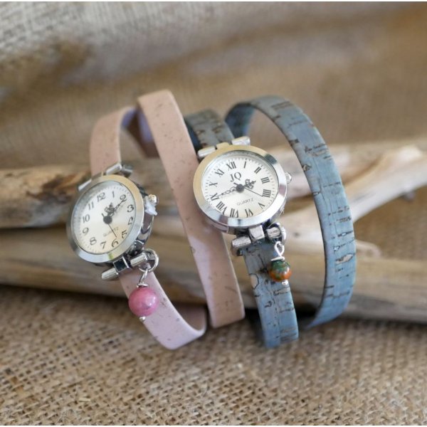 Zilveren horloge met kurken armband 2 slagen met verstelbare sluiting
