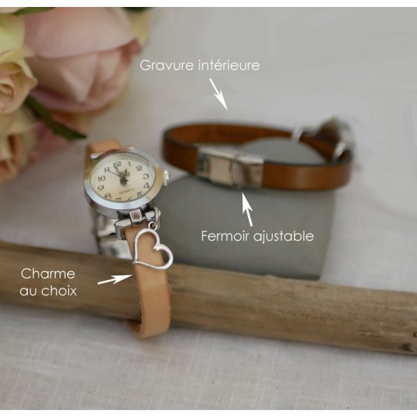 Zilveren horloge met bedel en lederen band met verstelbare sluiting