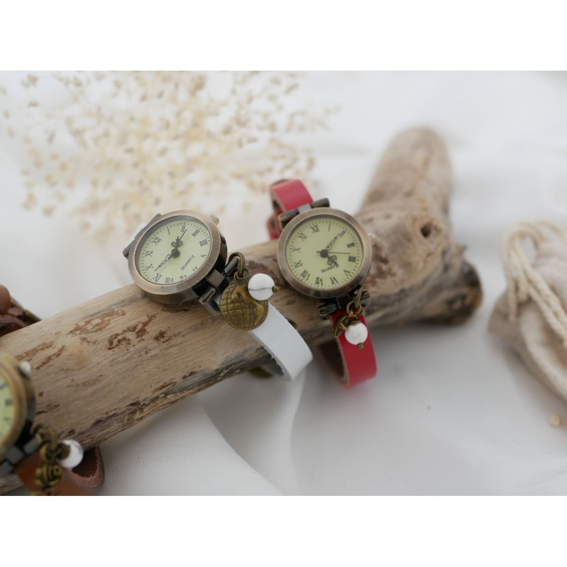 Lederen armbandhorloge, volledig aanpasbaar 