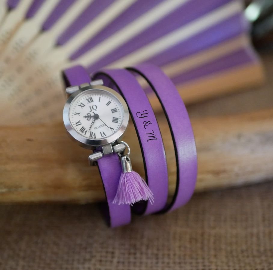 Leren armband horloge Lila 2 of 3 rondes met pompon