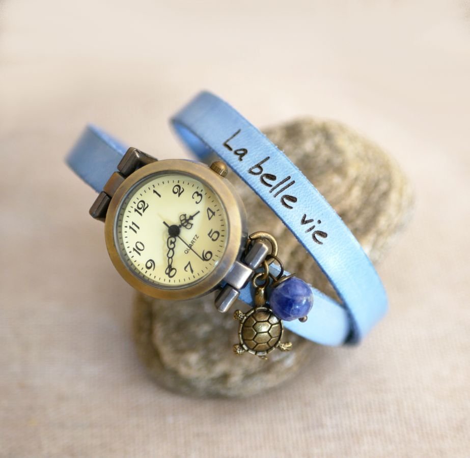 Lederen armband horloge 2 of 3 rondes met parel en hanger