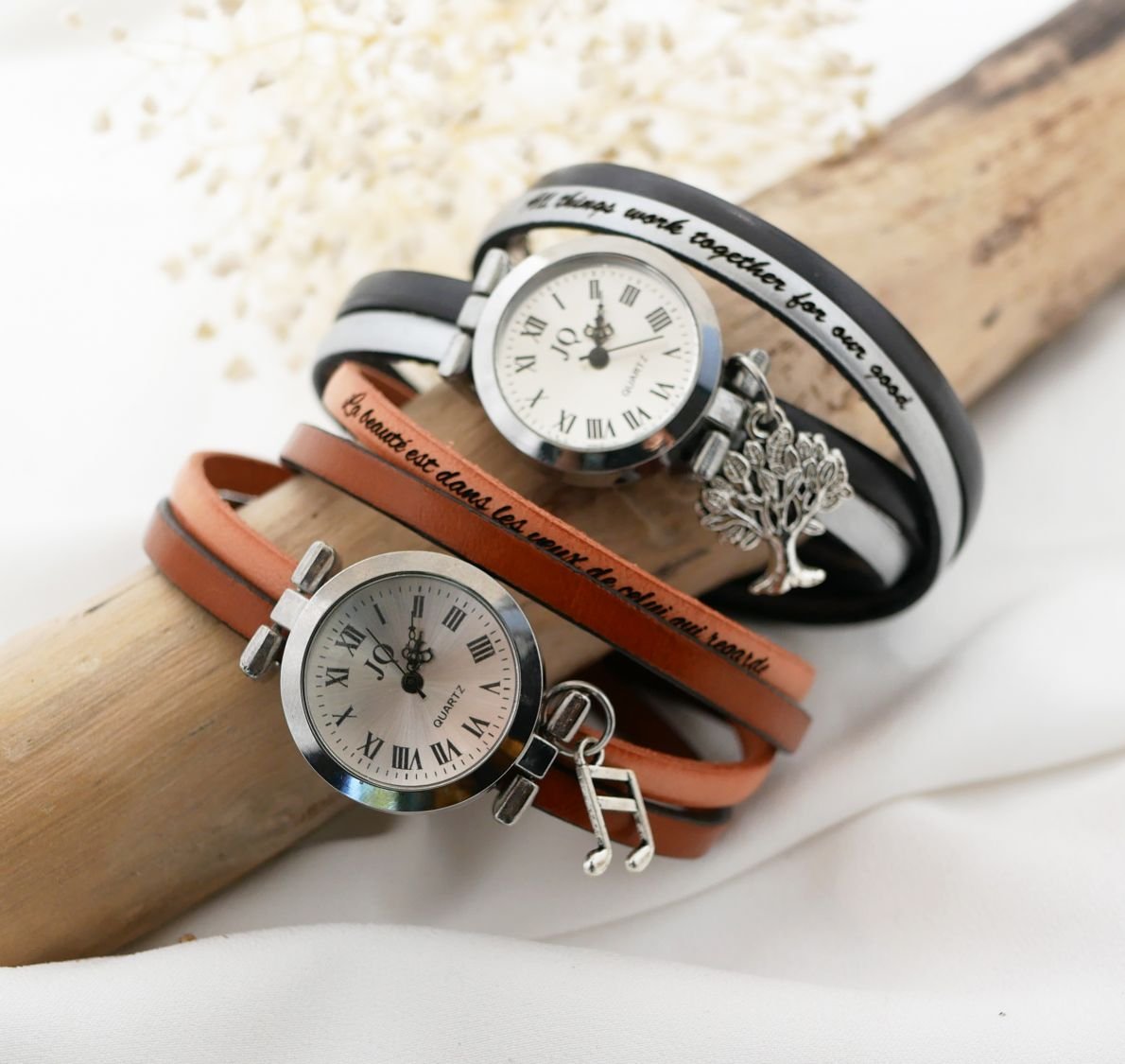 Horloge met dubbele lederen band, zilveren wijzerplaat, kleur naar keuze, te personaliseren 