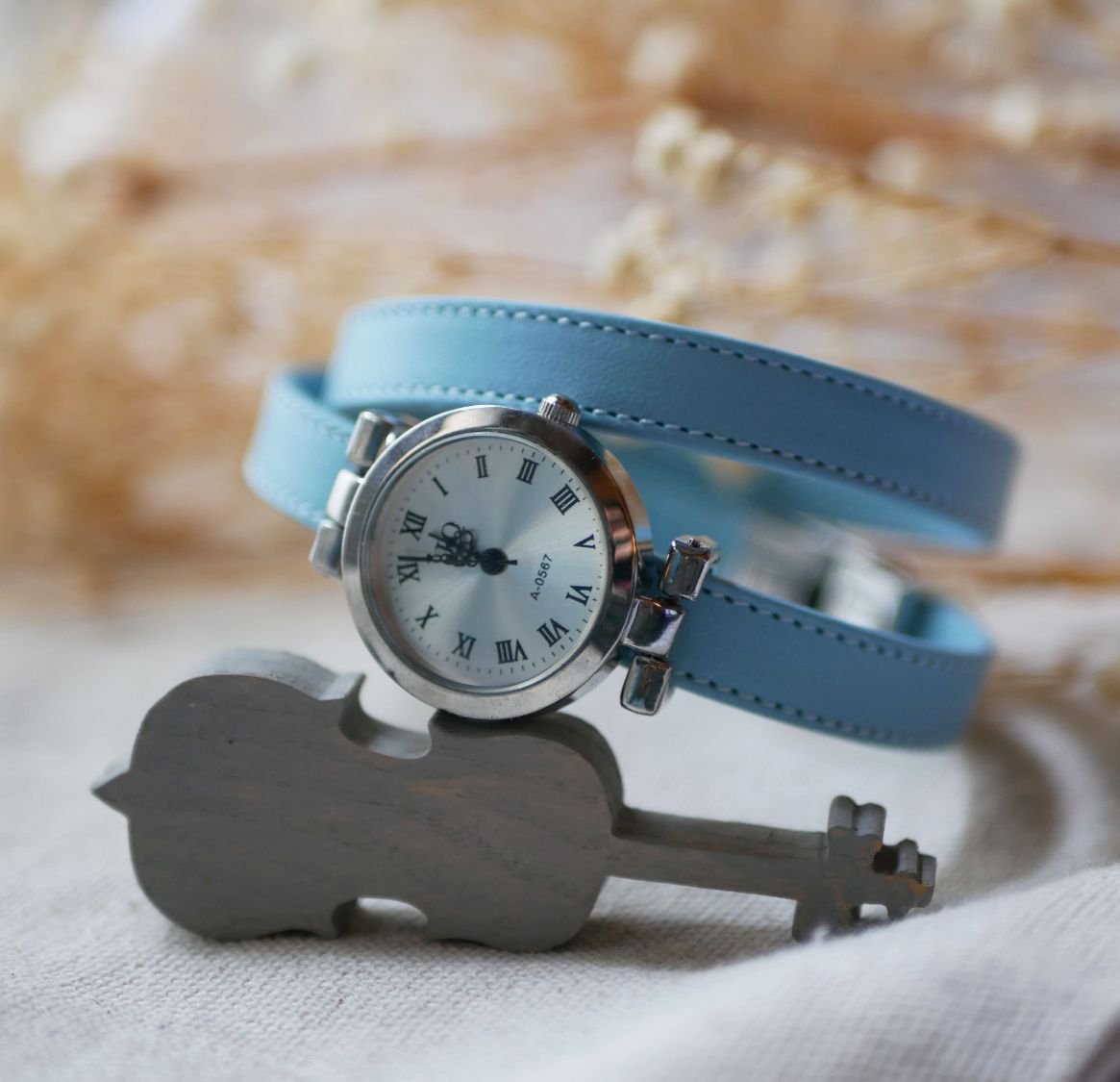 Hemelsblauw dubbel tour lederen horloge