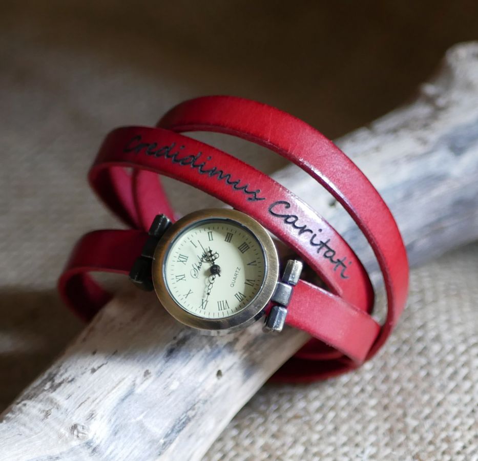 Aanpasbaar triple tour horloge met bronzen wijzerplaat 