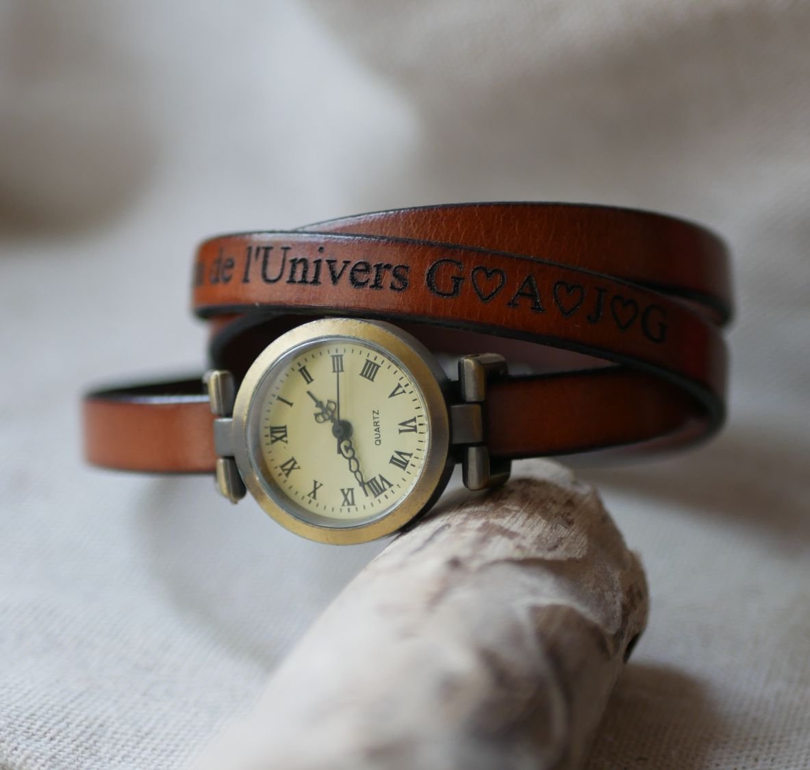 Aanpasbaar triple tour horloge met bronzen wijzerplaat 