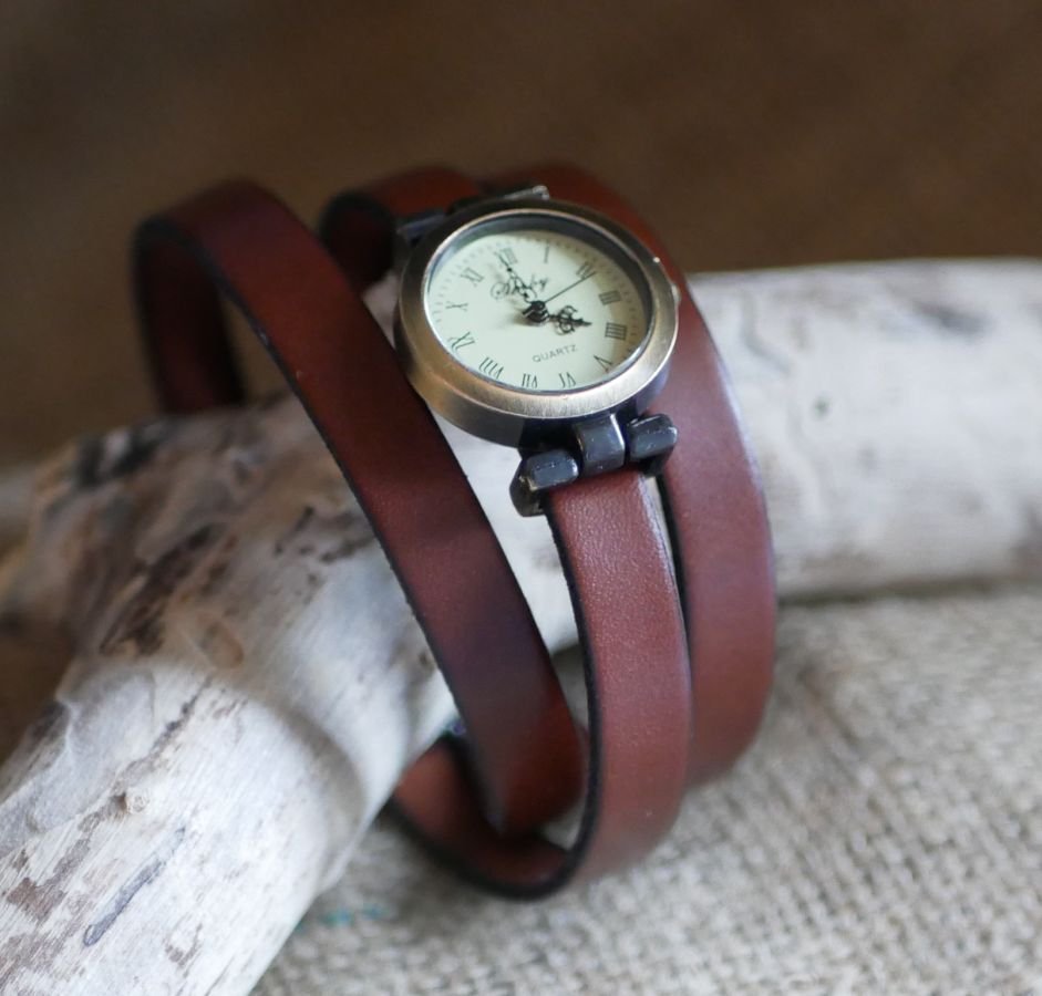 Aanpasbaar triple tour horloge met bronzen wijzerplaat 