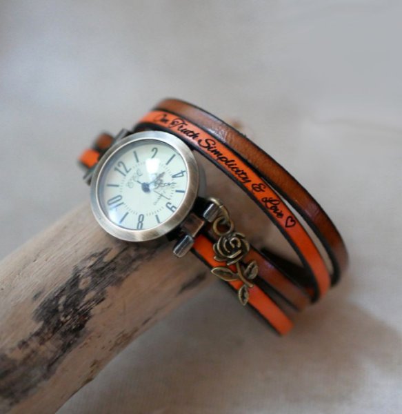 Montre personnalisable cadran bronze aux chiffres arabes sur bracelet duo de cuirs 2 tours 