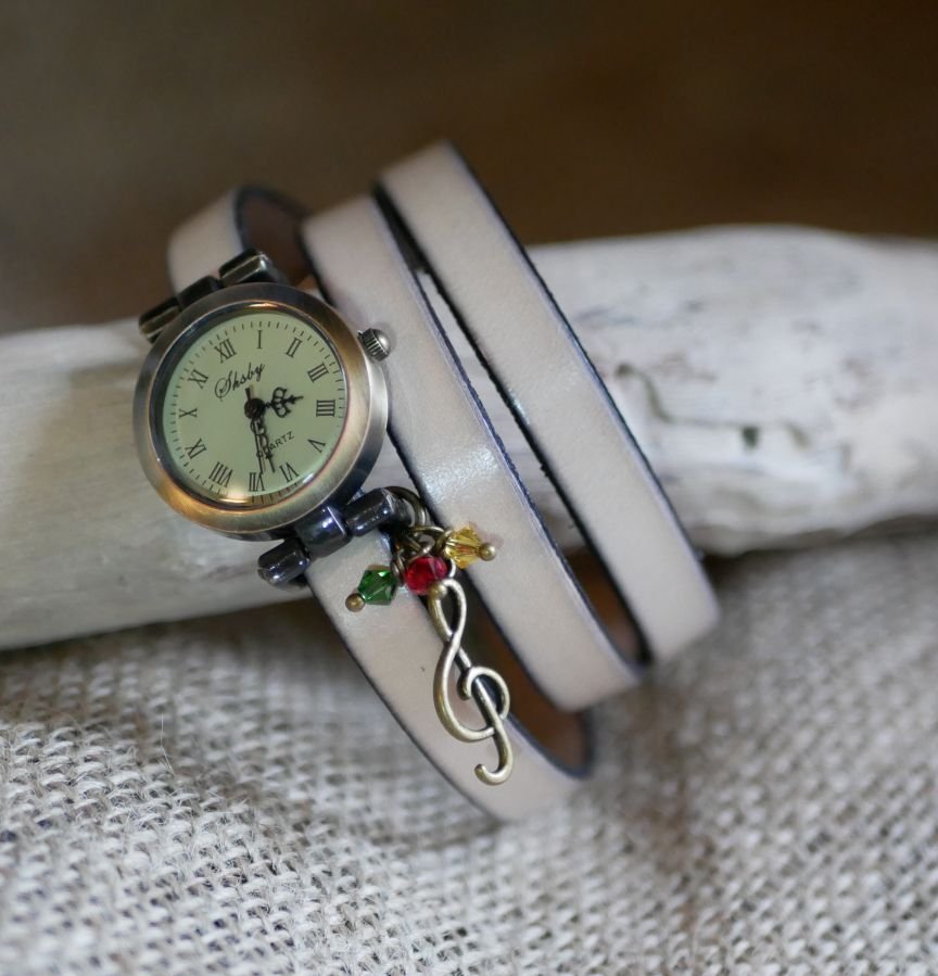Rasta Reggaeb stijl horloge met lederen band 2 of 3 slagen verstelbare sluiting
