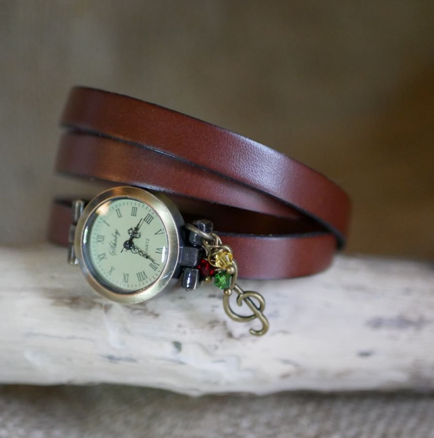 Rasta Reggaeb stijl horloge met lederen band 2 of 3 slagen verstelbare sluiting