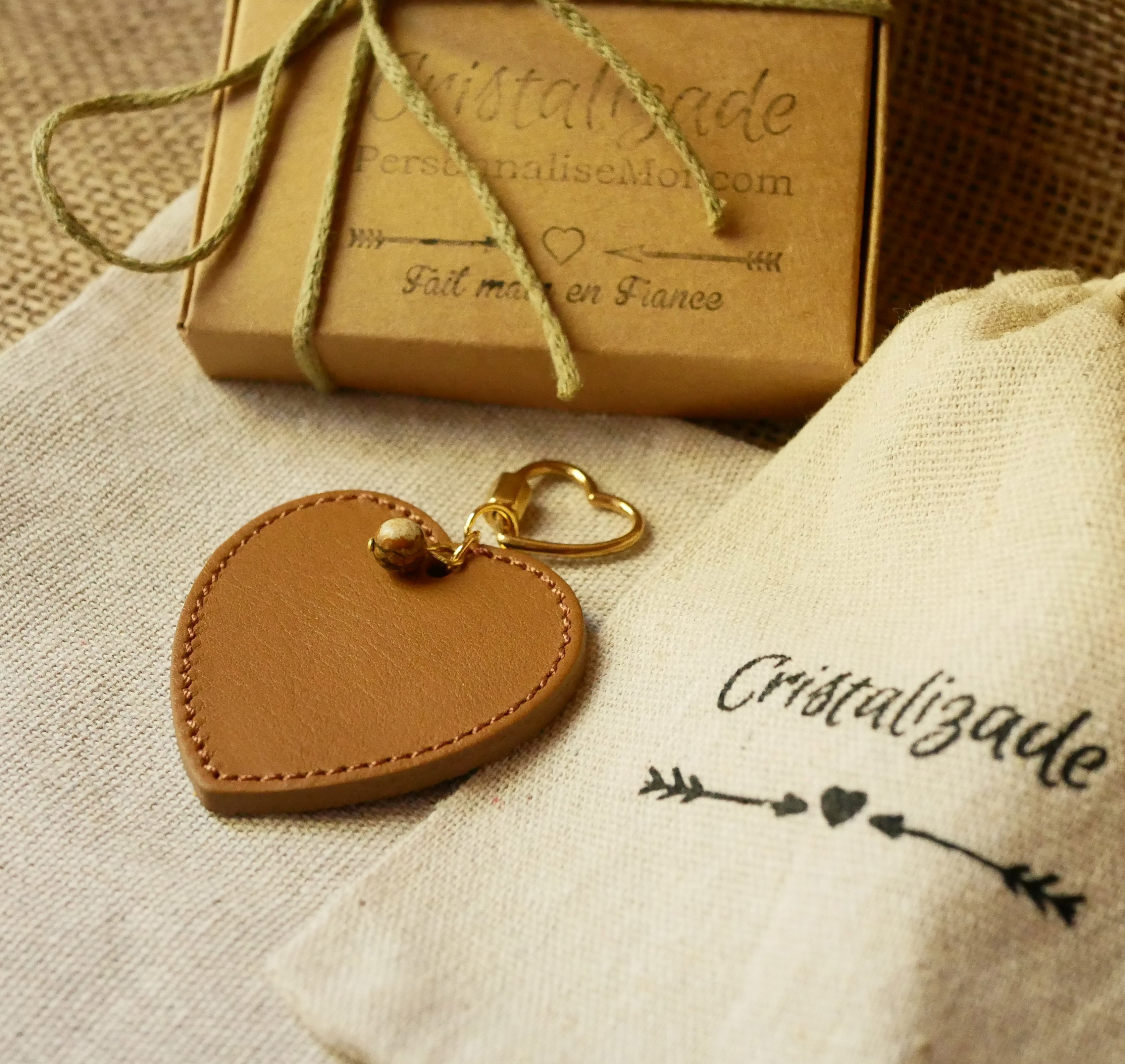 Sleutelhanger met groot leren hart om te graveren en personaliseren