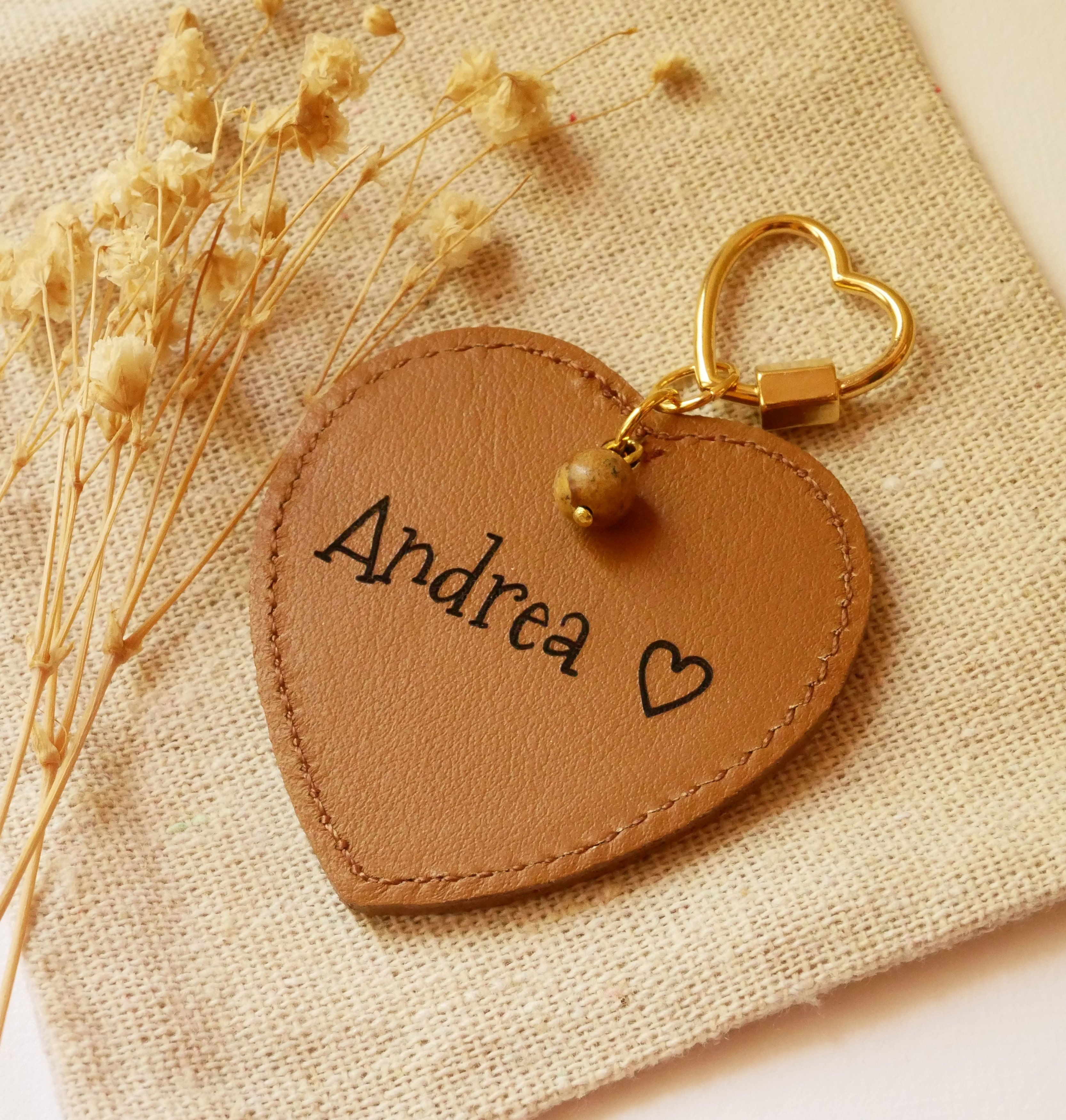 Sleutelhanger met groot leren hart om te graveren en personaliseren