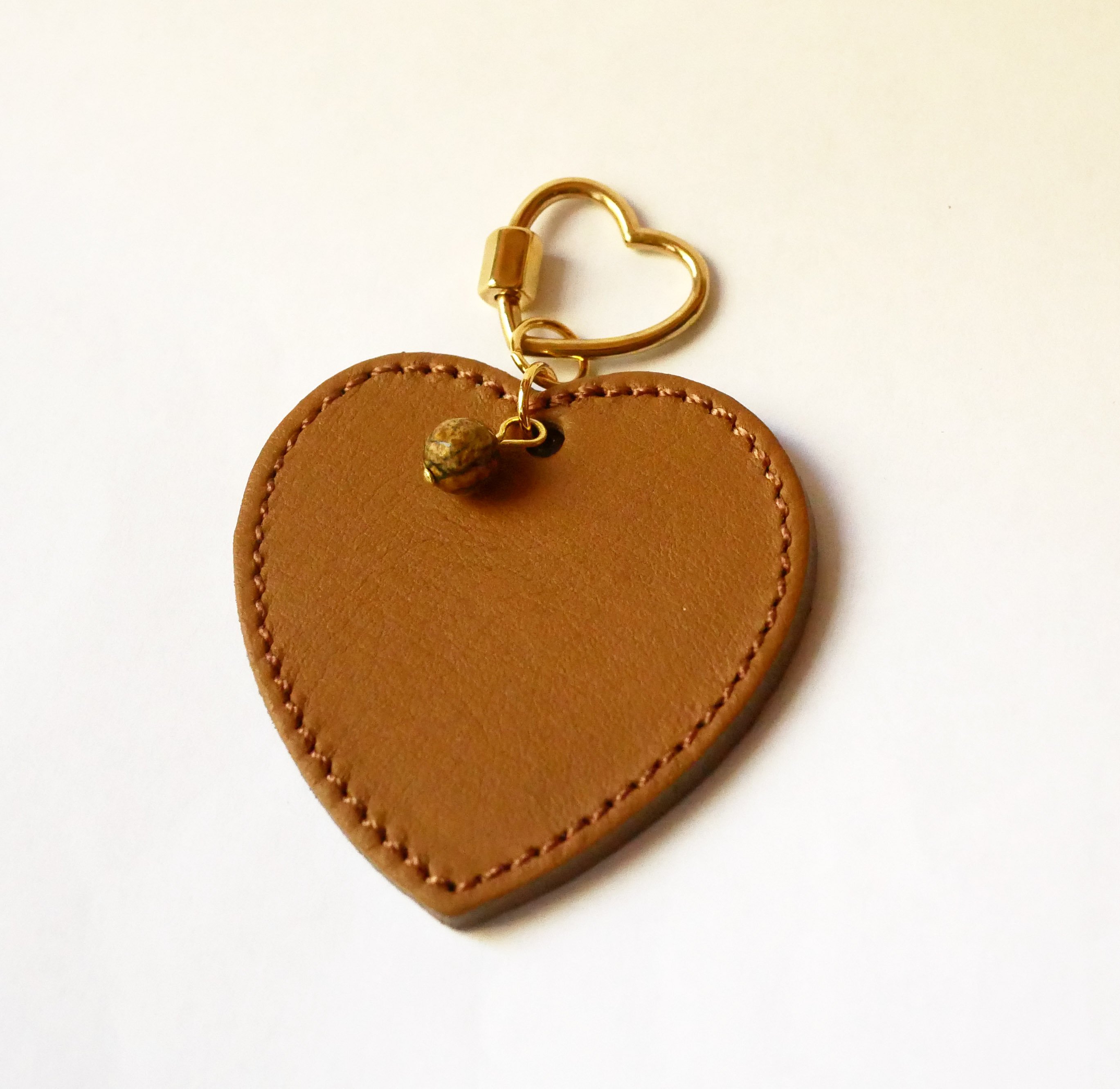 Sleutelhanger met groot leren hart om te graveren en personaliseren