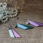 Porte-clefs duo de cuirs et charme personnalisable par gravure