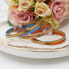 Gepersonaliseerde gekruiste leren duoarmband voor meisjes of vrouwen 