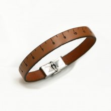 Naaimeterarmband van leer, gegraveerd in cm en aanpasbaar op de achterkant