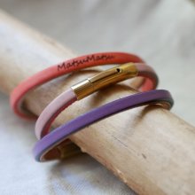 Gepersonaliseerde tweekleurige lederen armband met gouden sluiting